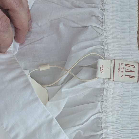 Gap x Doen collaboration skirt L, NWT - Picture 9 of 9